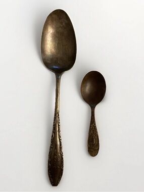 Vintage Rogers Bros,Roger’s And R Son Tarnished Spoons Scrollwork DOB Baby Spoon